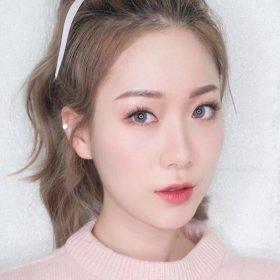 Make up tone hồng đất