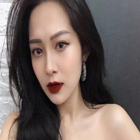 Trang điểm tone đỏ nâu