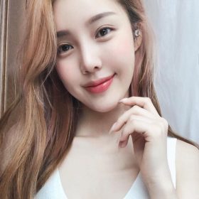 tone hồng san hô